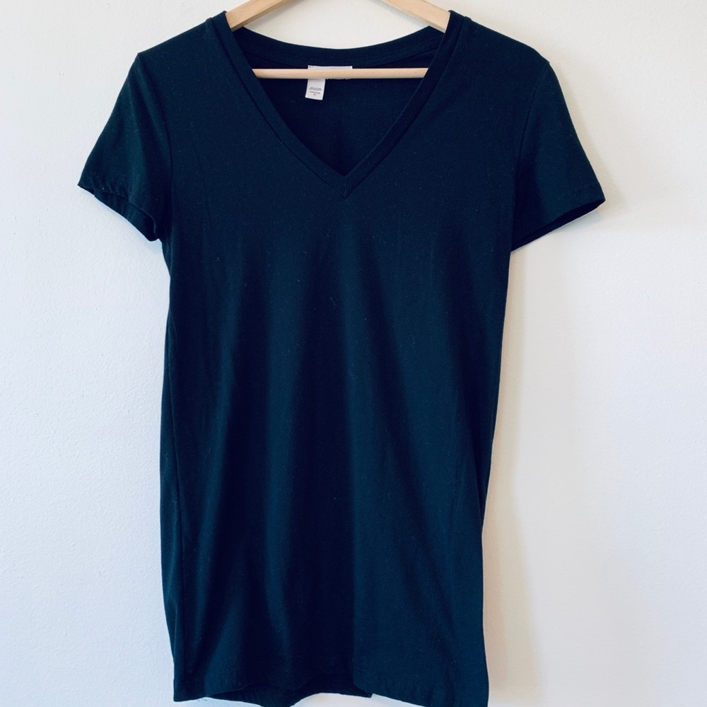 Black v-neck T-shirt